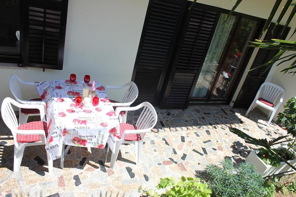 Apartment Jasna Porec Bagian luar foto
