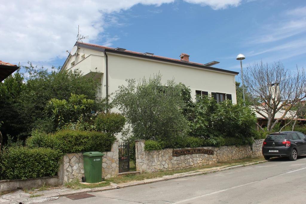 Apartment Jasna Porec Bagian luar foto